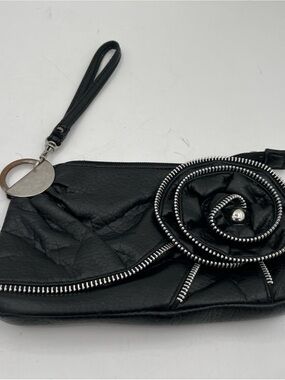 Vintage Chateau Black Zip-Trim Rose Wristlet Clutch